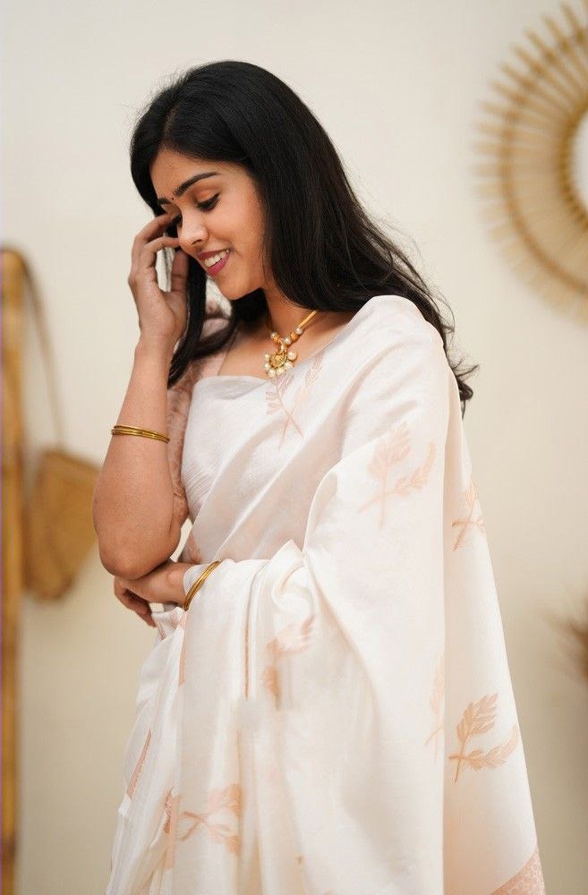 White banarasi silk jacquard work saree