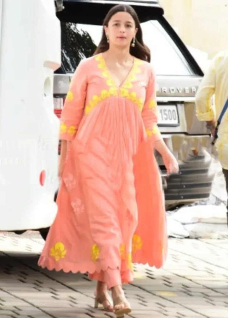 Alia bhatt peach maslin cotton embroidered designer kurti