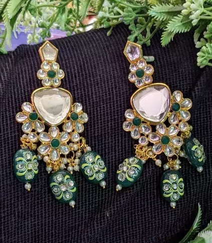 Alloy gold plated kundan jhumka earrings