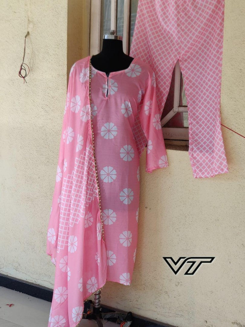 baby pink maslin plazzo suit