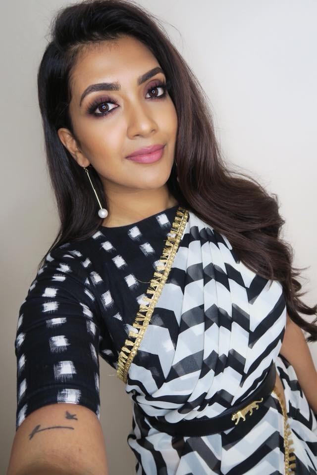 back and white zigzag printed stylist partywear saree