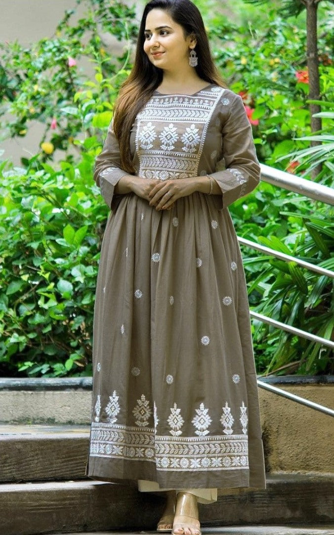 Beige cotton thread embroidered lucknowi kurti