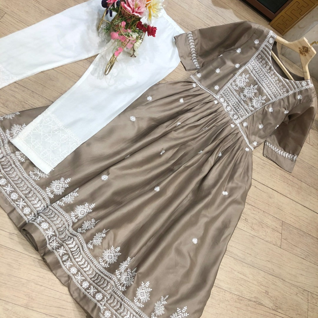 Beige cotton thread embroidered lucknowi kurti