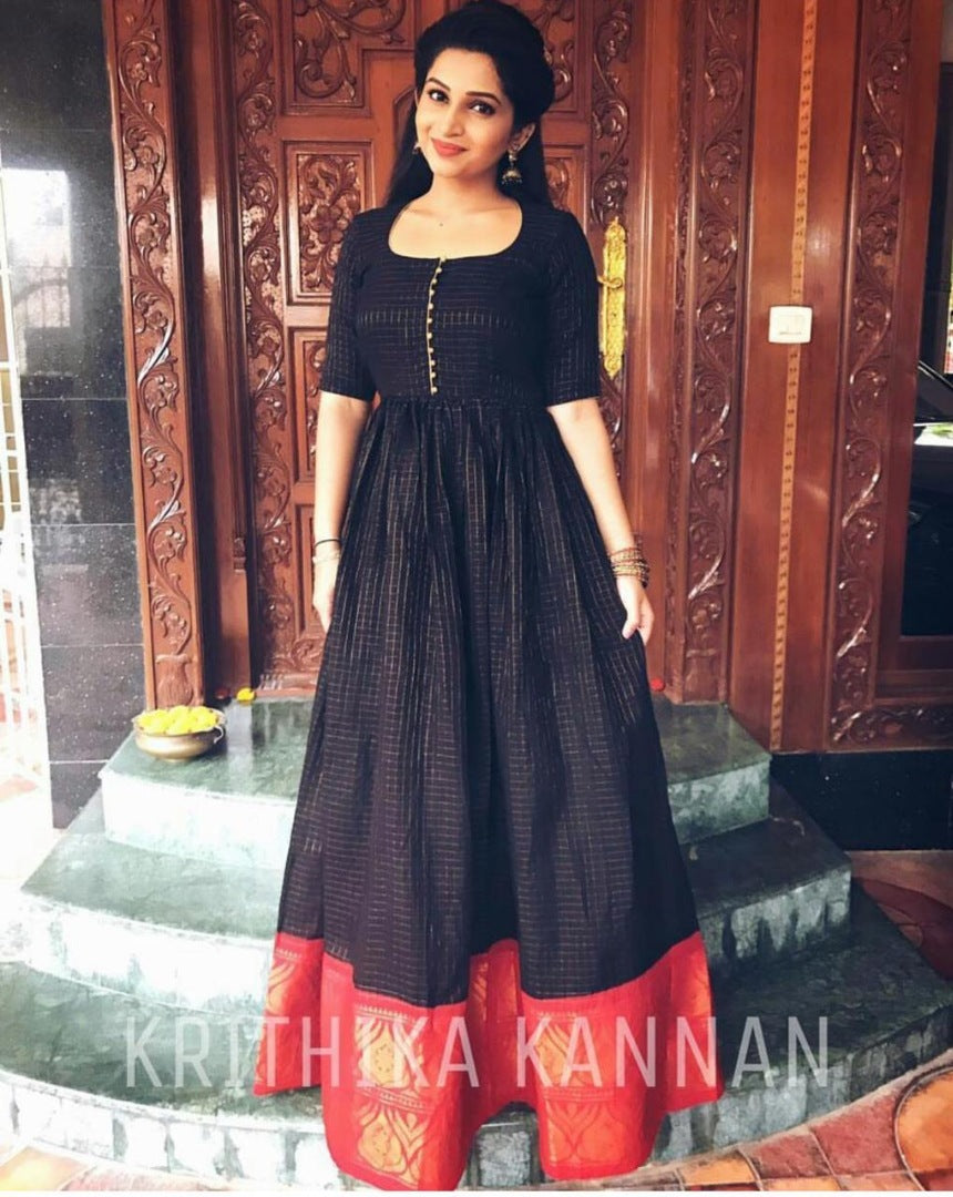 Black chanderi chex printed gown