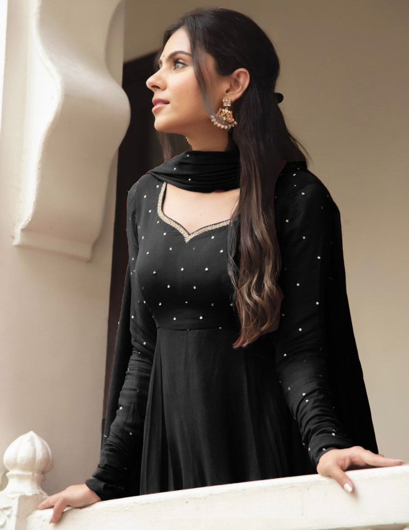 Black georgette plain heavy flair party wear gown