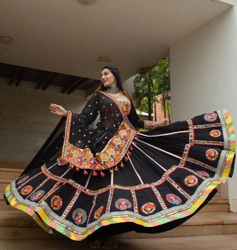 Black print and mirror work gujarati garba navratri ghagra lehenga chaniya choli