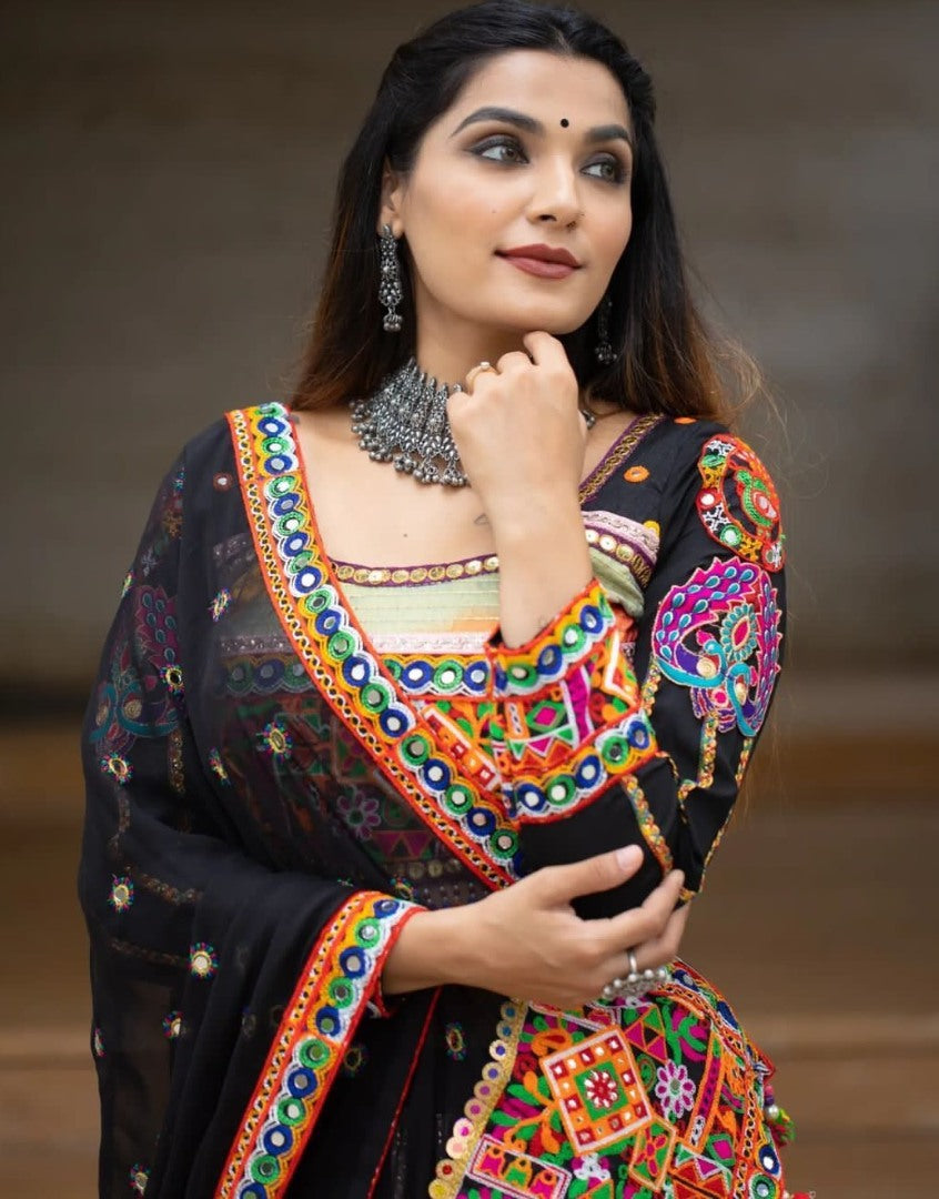 Black print and mirror work gujarati garba navratri ghagra lehenga chaniya choli