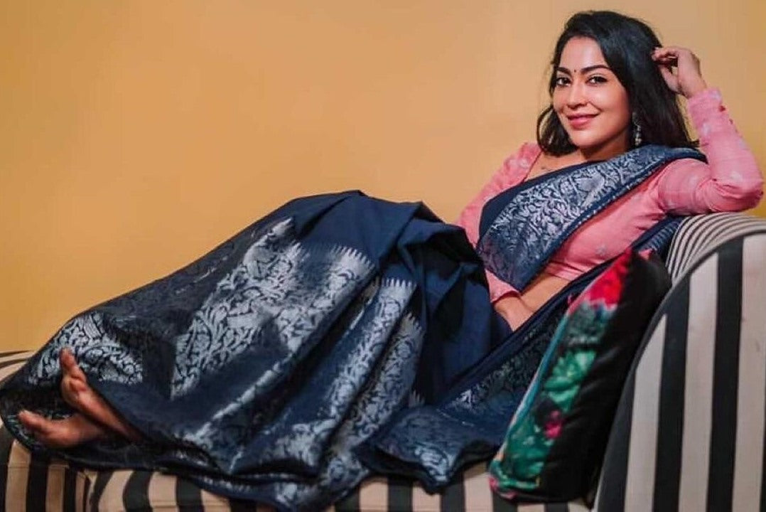 Black soft lichi silk jacquard weaving border work saree