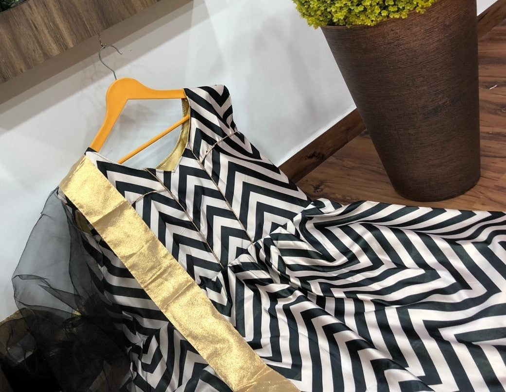 Black tapeta silk printed gown