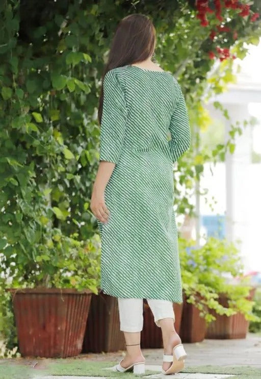 Green cotton lehariya printed straight kurti