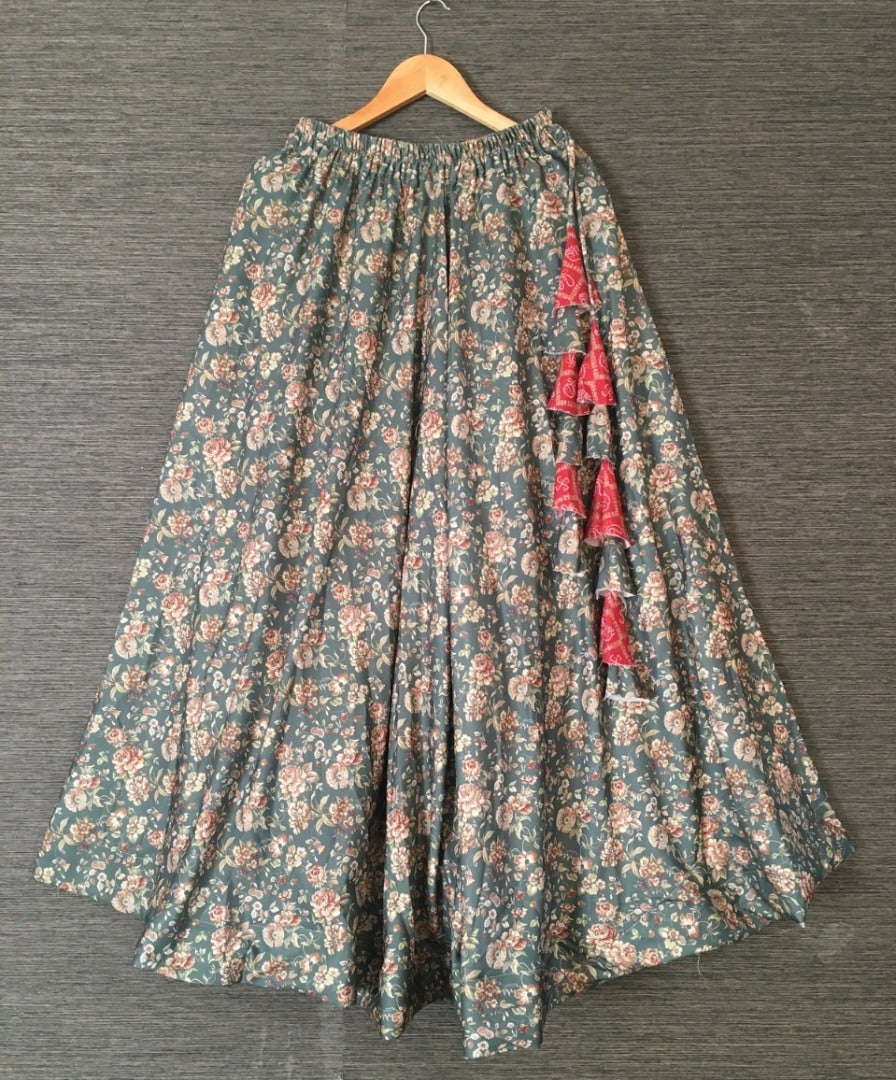 Grey heavy rayon digital floral printed skirt