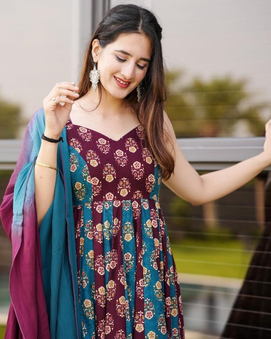 Multicolor muslin cotton printed gown