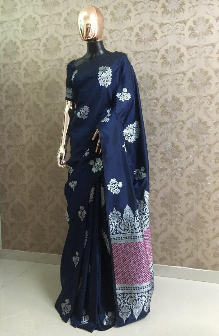 Navy blue heavy weaving pallu silk saree