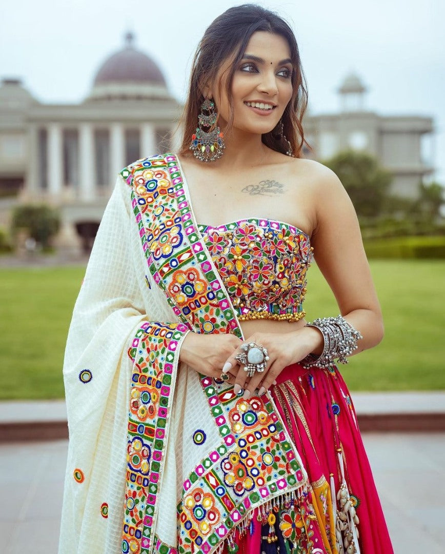 Pink cotton mirror work gujarati garba ghagra navratri lehenga chaniya choli