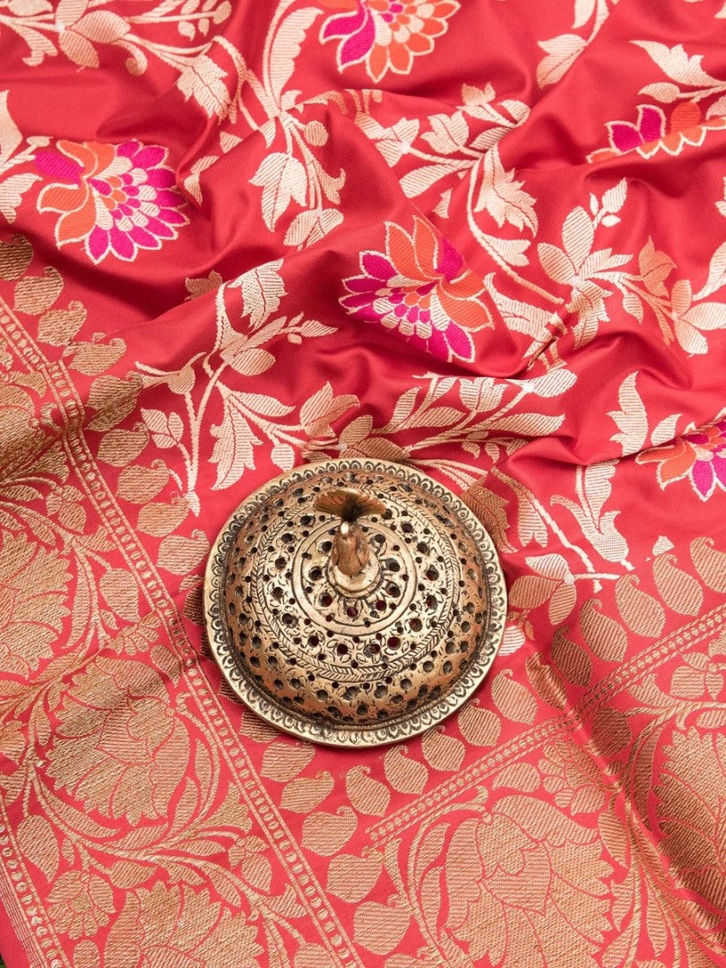 Red lichi soft silk weaving saree with jacquard blouse