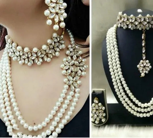 Stylish Women's Jewellery Set