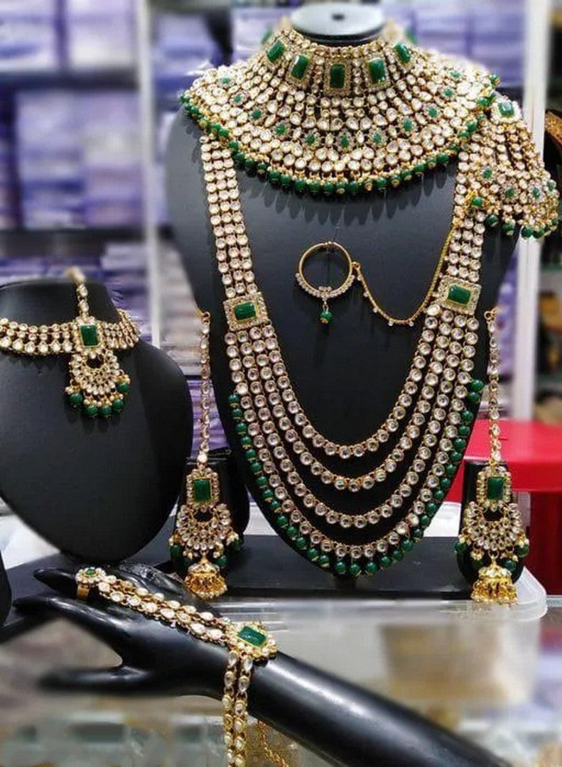 Twinkling Fancy Jewellery Sets