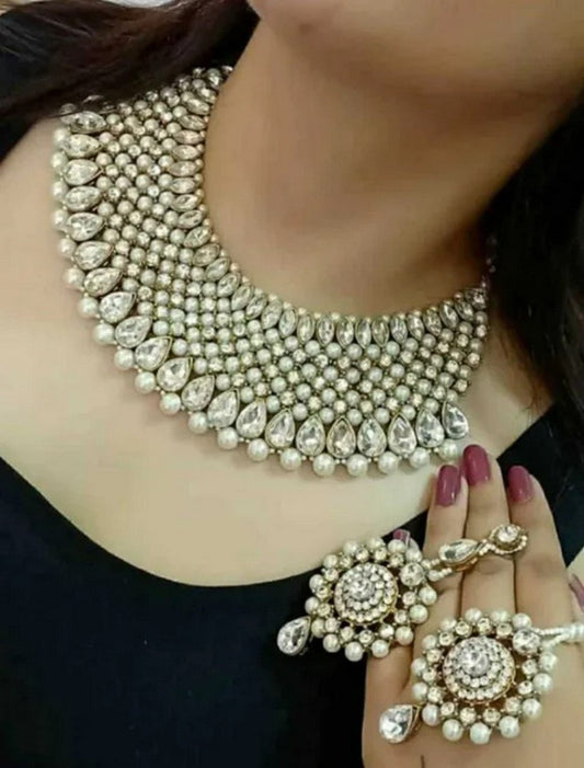 Vintage Alloy Jewellery Set