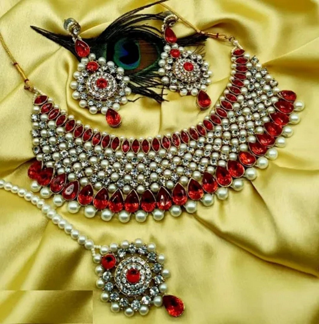 Vintage Alloy Jewellery Set