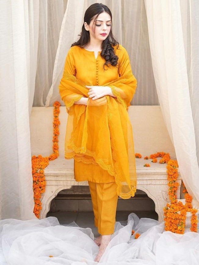 Yellow maska cotton plain pant suit