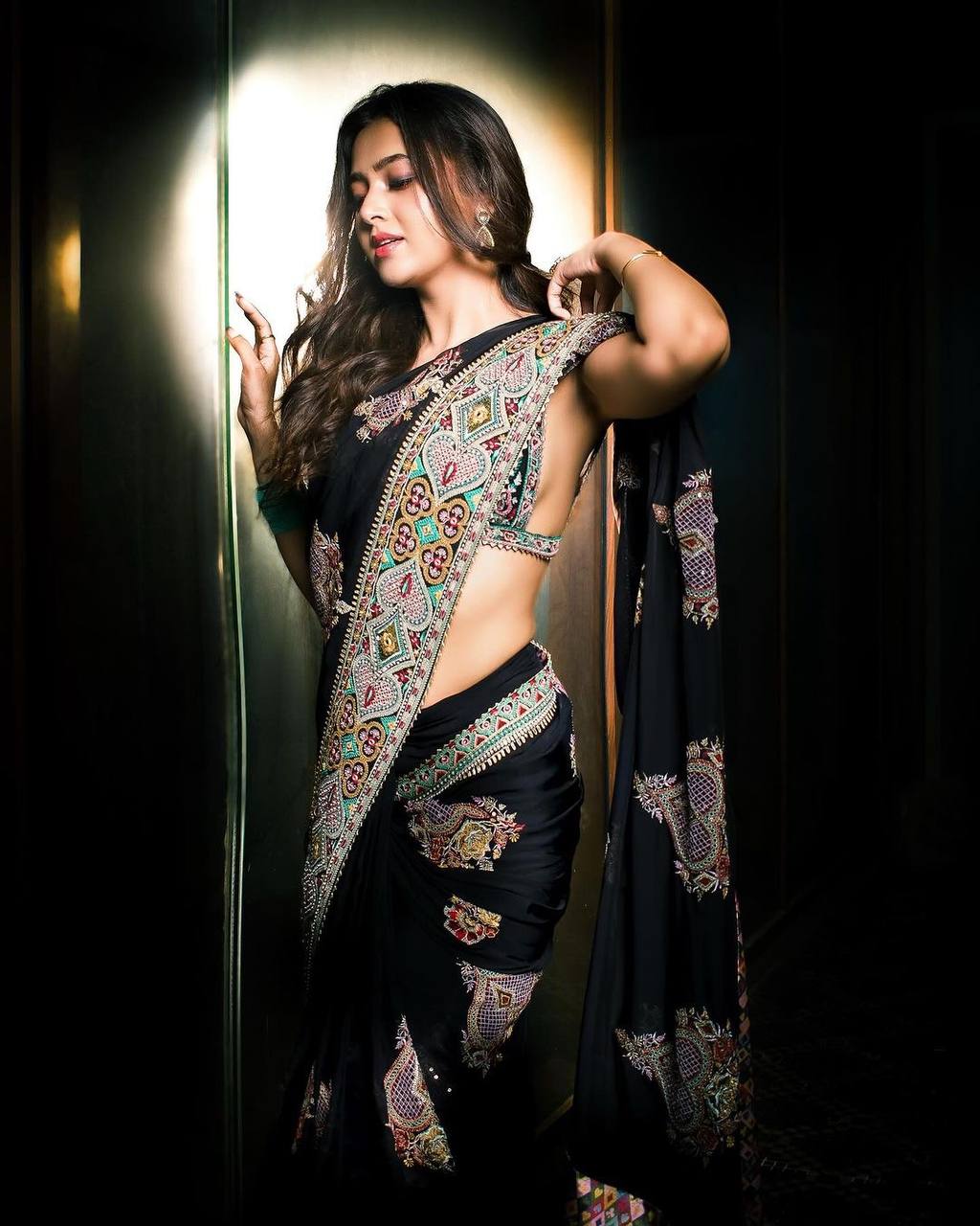 Black georgette designer heavy embroidered bollywood party wear saree