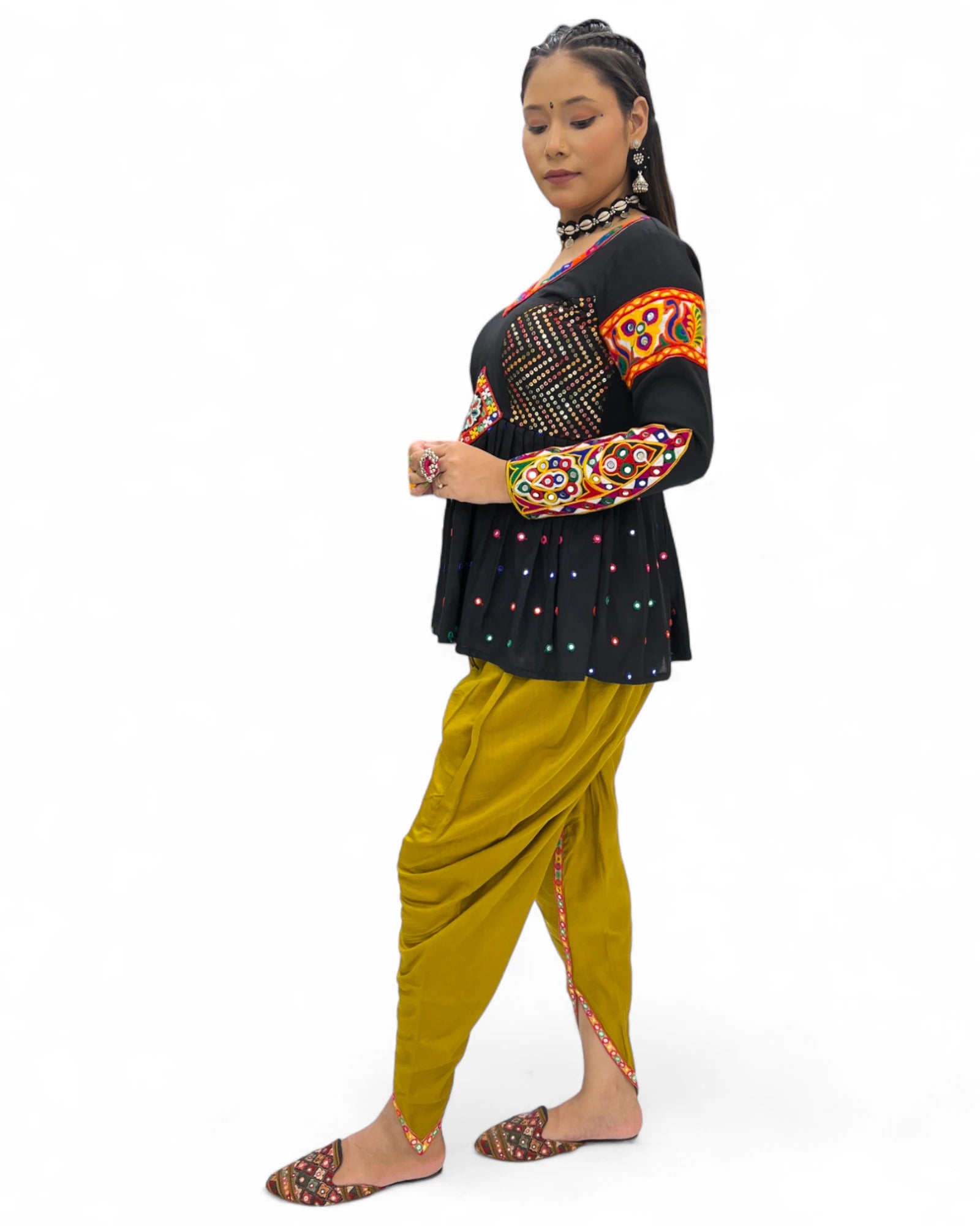 Black yellow rayon gamthi kedia navratri gujarati garba dhoti dadiya dress