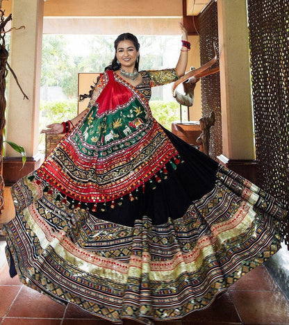 Black gujarati garba navratri lehenga ghagra chaniya choli