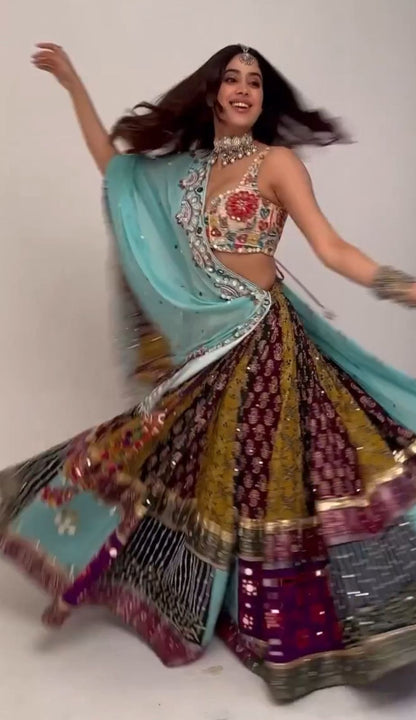 Jhanvi kapoor navratri lehenga chaniya choli