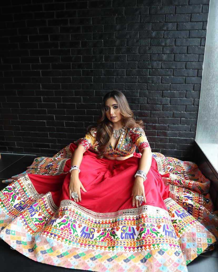 Red cotton gujarati garba navratri lehenga chaniya choli