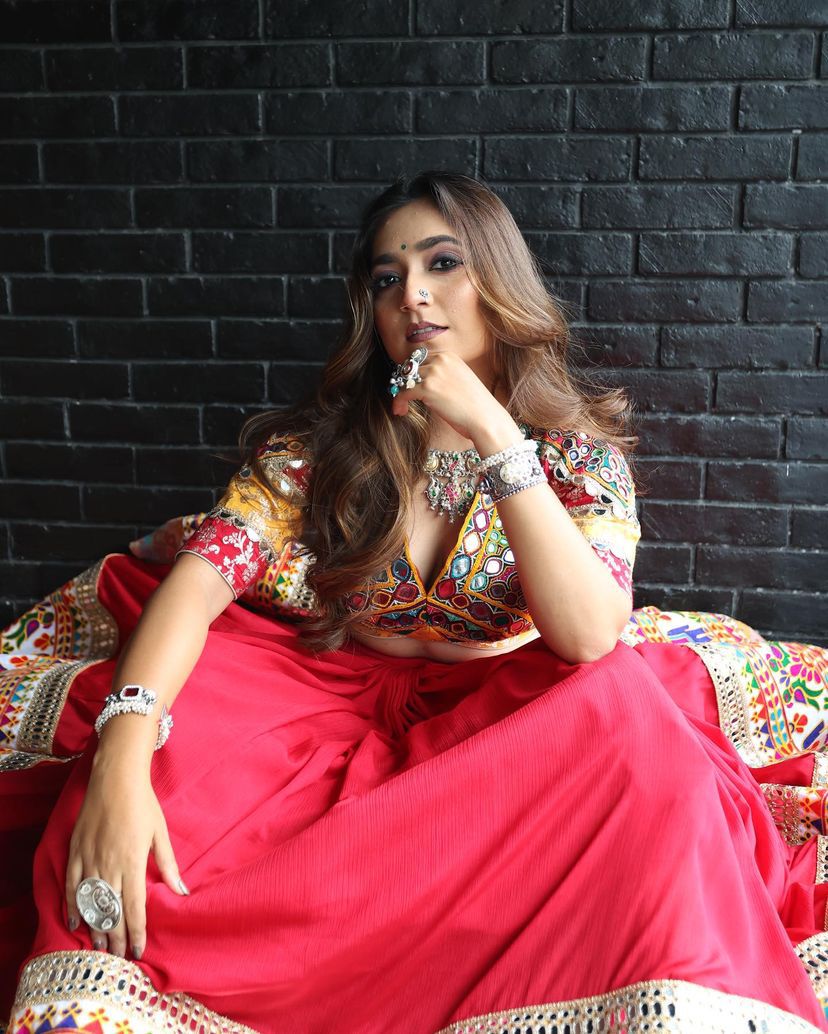 Red cotton gujarati garba navratri lehenga chaniya choli