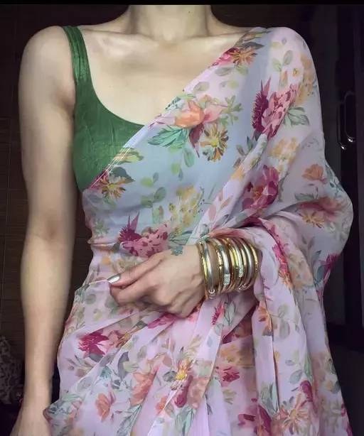 Baby pink cotton linen floral printed casual saree