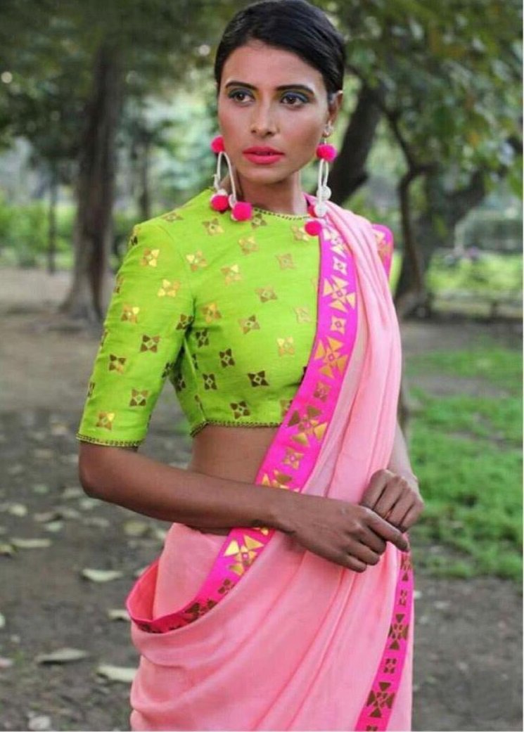Baby pink moss georgette zari thread work saree