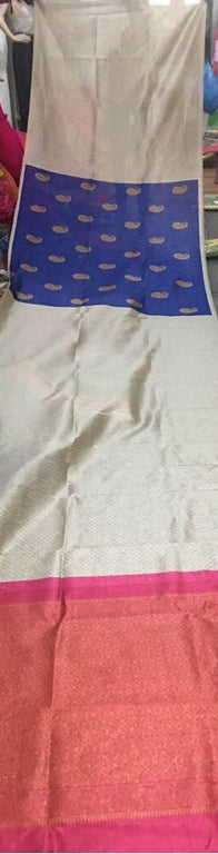 Beautiful Multicolor Printed Wedding Saree