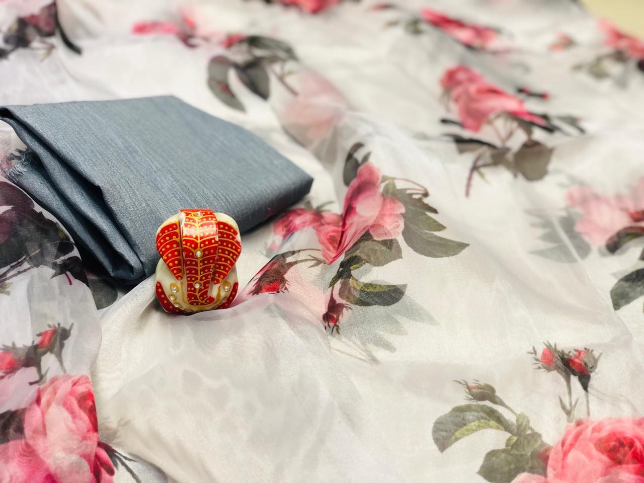 Beautiful orgenza floral digital printed saree