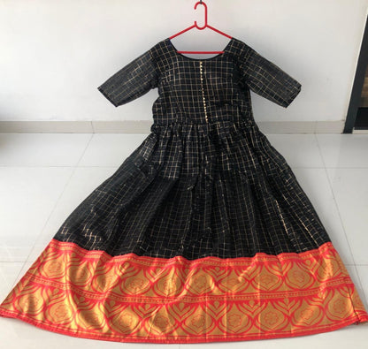 Black chanderi chex printed gown