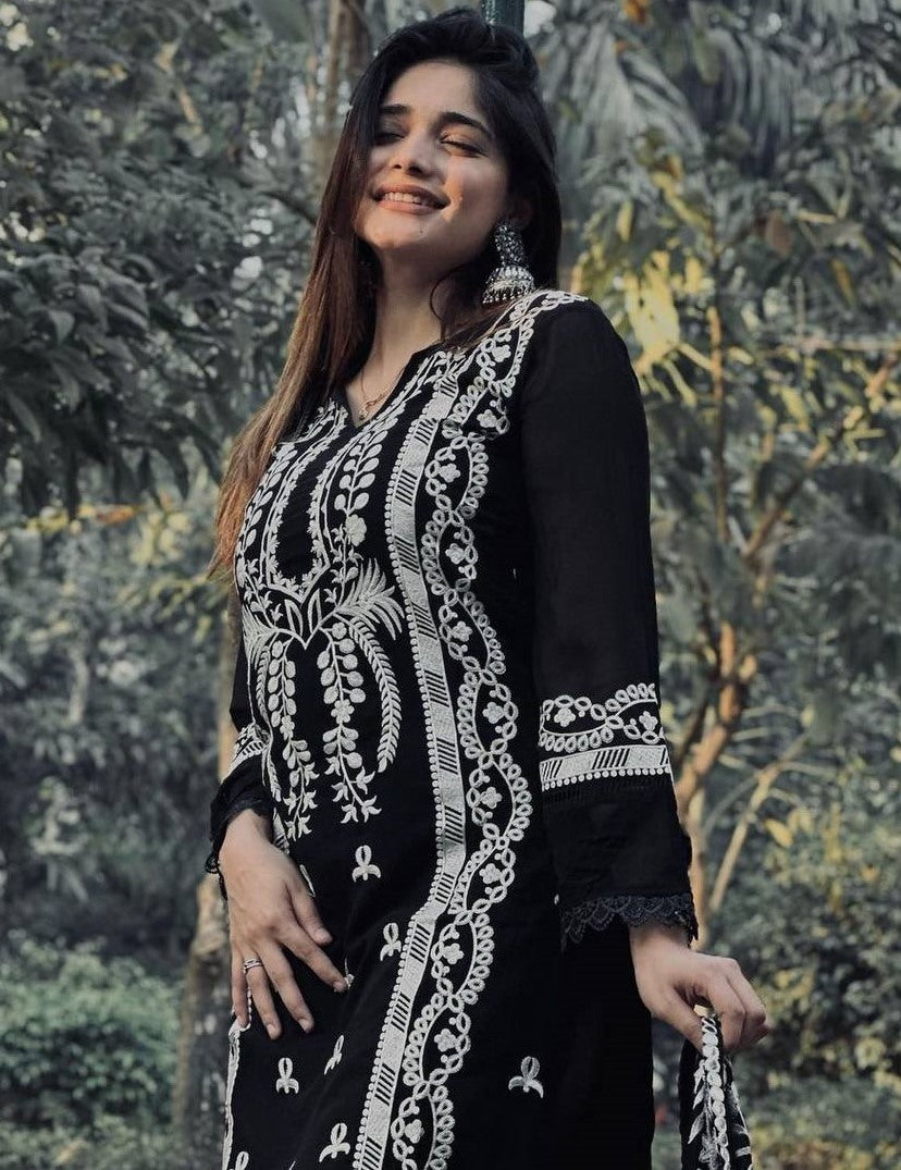 Black georgette thread work pant salwar suit