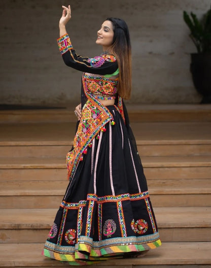 Black print and mirror work gujarati garba navratri ghagra lehenga chaniya choli