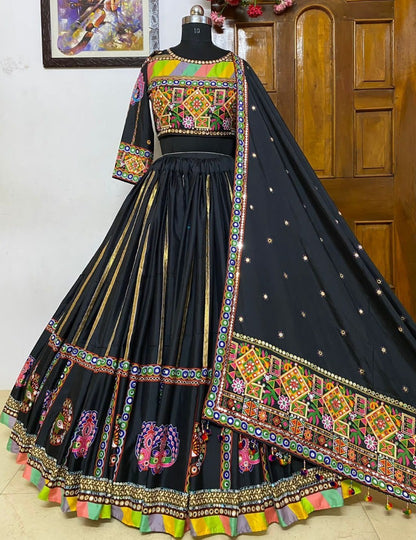 Black print and mirror work gujarati garba navratri ghagra lehenga chaniya choli