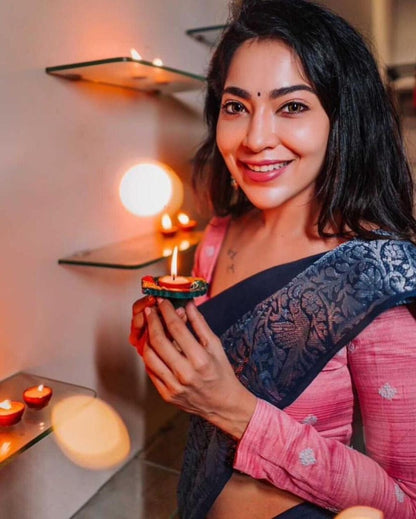 Black soft lichi silk jacquard weaving border work saree