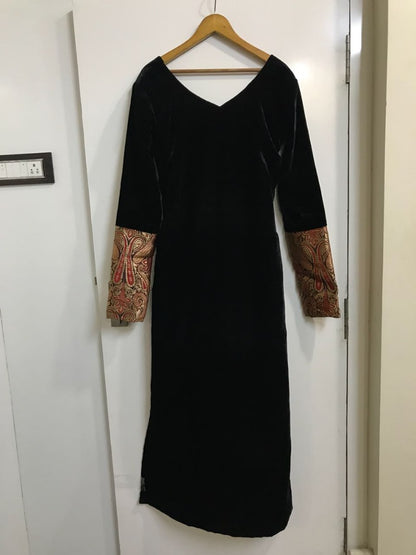 black velvet and green bottom stylist partywear salwar suit