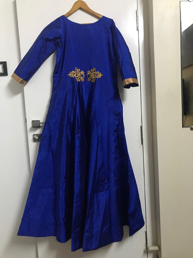 Blue tapeta silk partywear gown