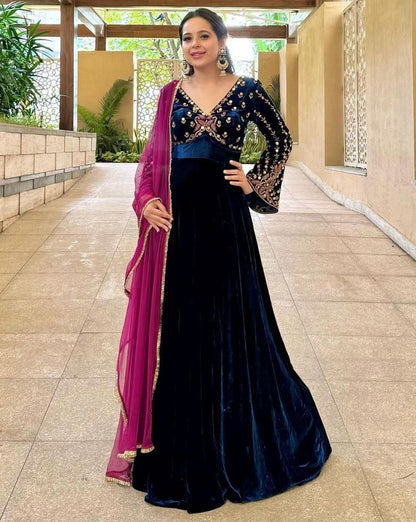 Blue velvet partywear gown