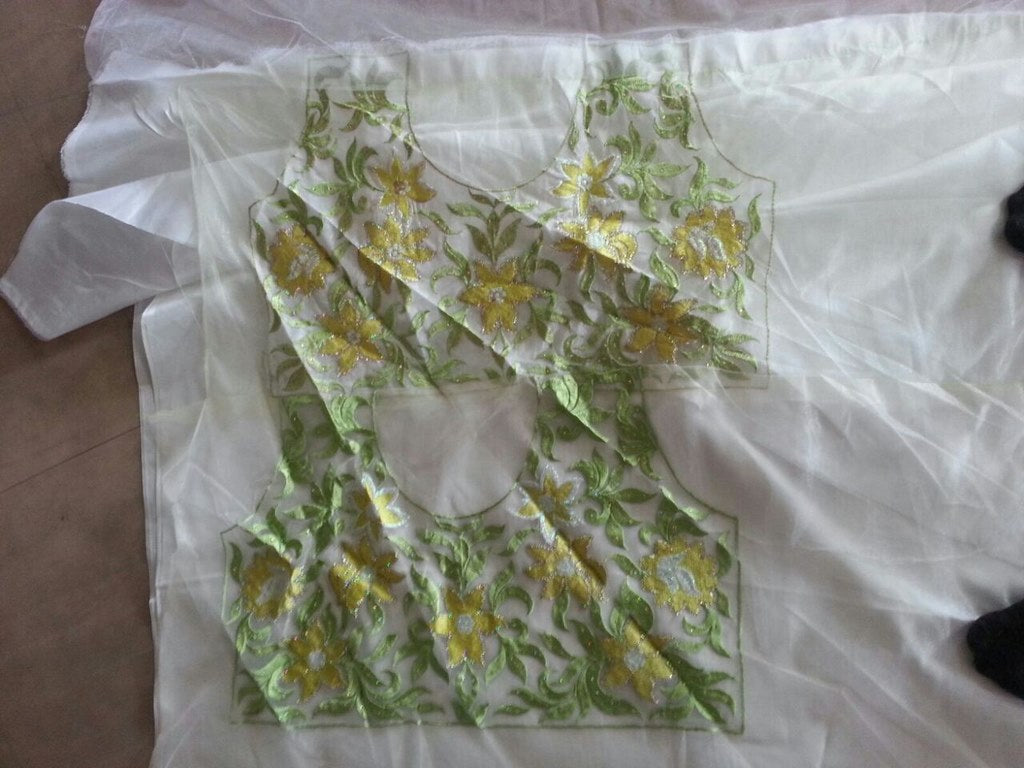 Bollywood style gorgeous white partywear saree