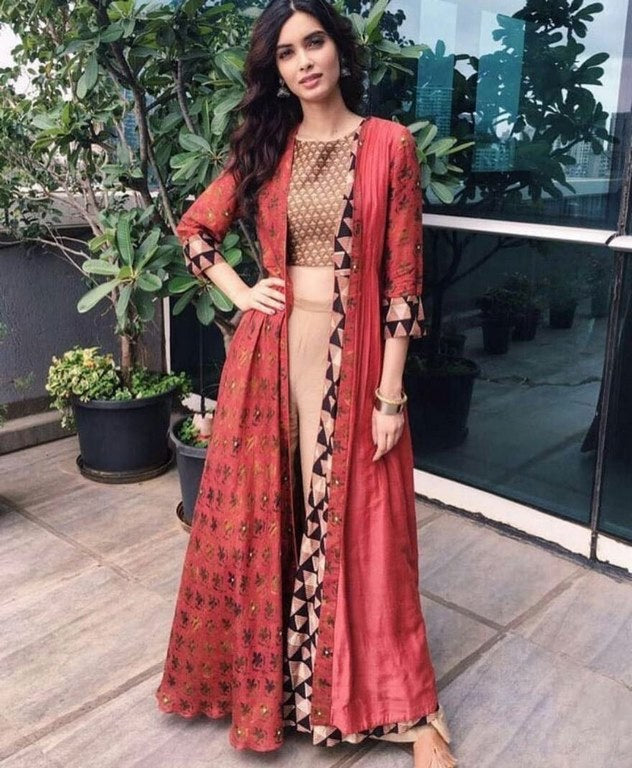 Bollywood style tapeta silk red plazzo suit with shrug