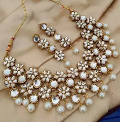 Brass gold plated kundan jewellery set