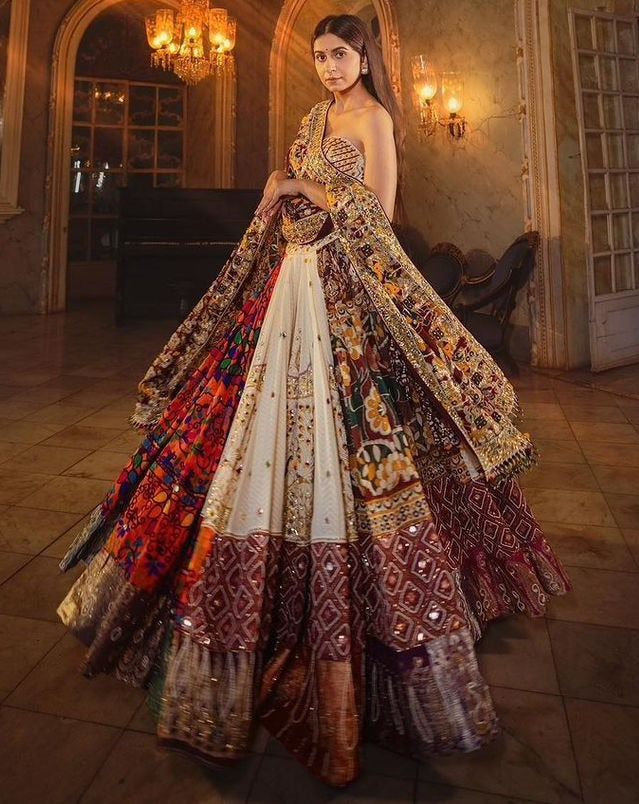 Cream cotton print mirror work gujarati garba navratri lehenga chaniya choli