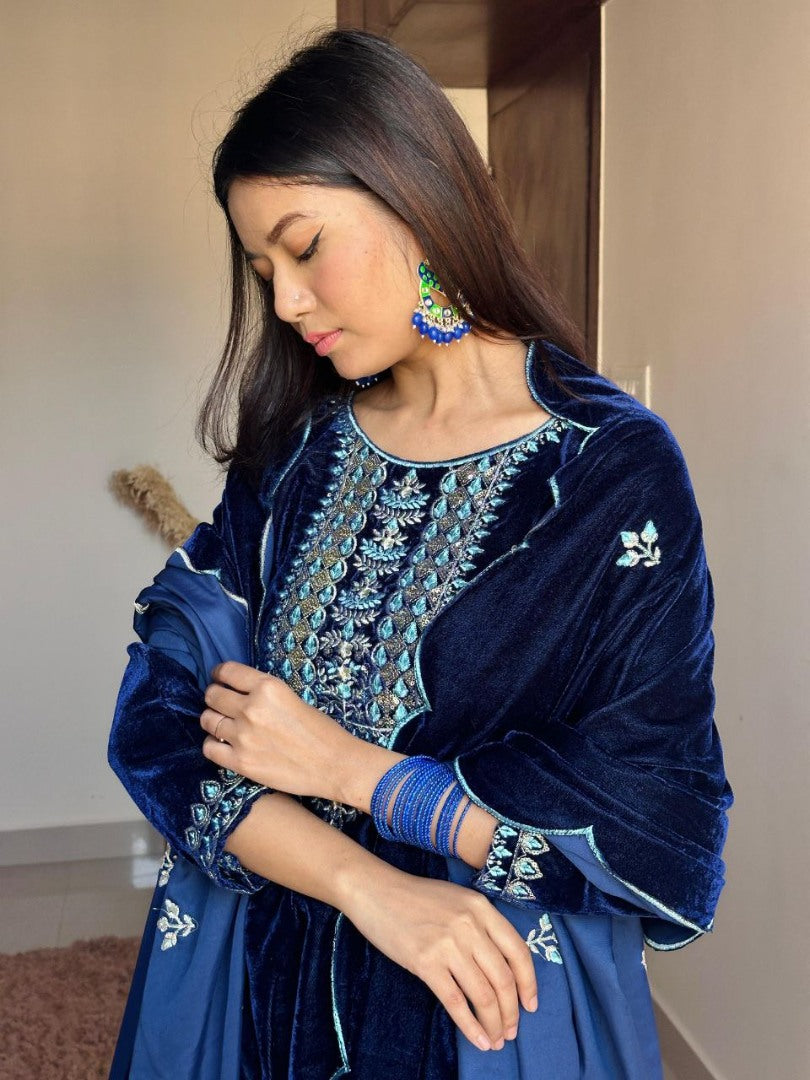 Dark blue velvet palazzo suit