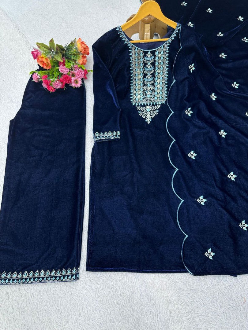 Dark blue velvet palazzo suit