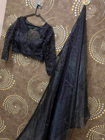 deepika padukon Black partywear saree