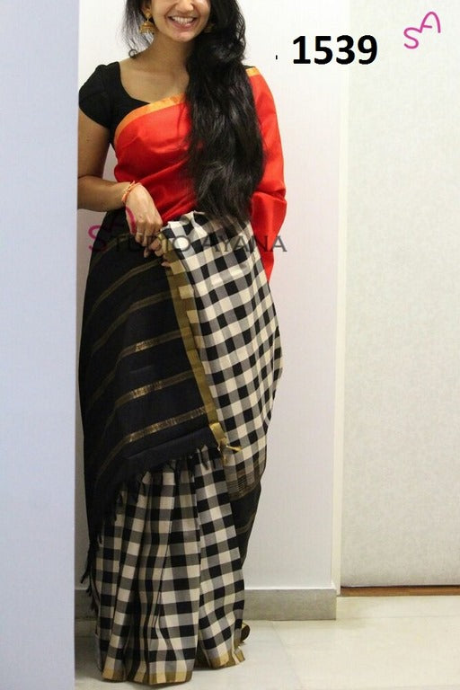 Fabulous Multicolor Printed Ceremonial Saree